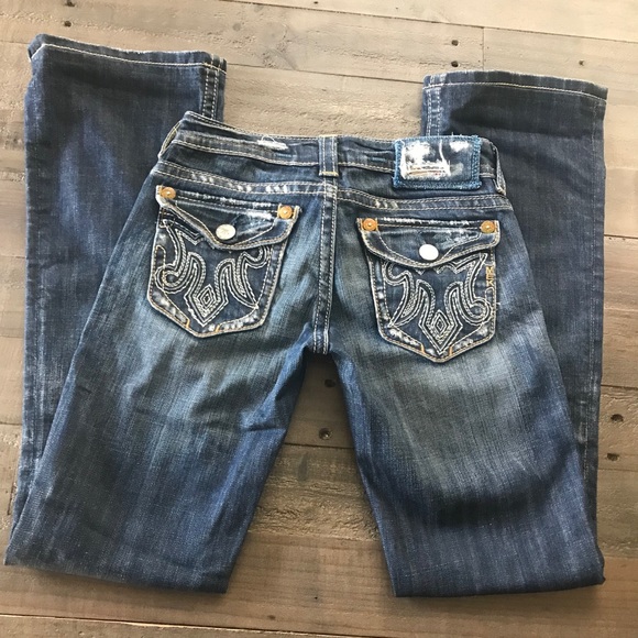 Designer Jeans - Picture 2 of 5